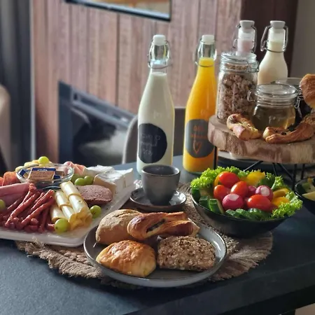 Erdei Szelencek Apartment Sukoró